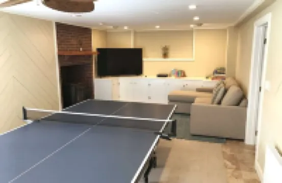 Secluded Oasis w/ Heated Salt Pool - 10 Minutes from Newport & Beaches