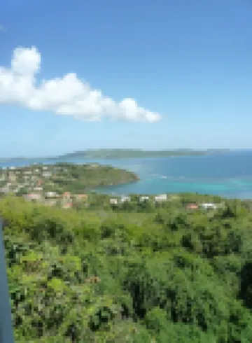 Small Furnished House with Pool le Robert Martinique