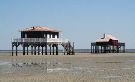 Arcachon bay, haven of peace between the pyla dune and cap-ferret