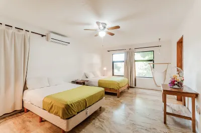 Amazing & Great Price -  Free access  to the Beach