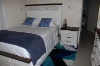 A single family home in a secure gated community where you can feel at home Hôtels à : 