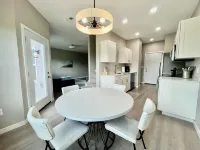 Spectacular Cedar Falls Townhome!