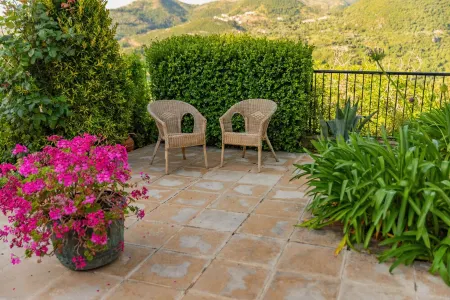 Beautiful Family Villa With Heated Swimming Pool And Stunning Sea/Mountain View