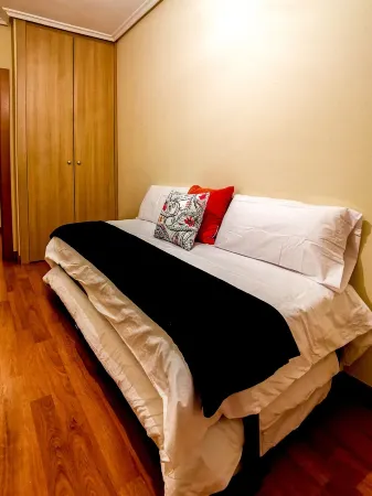 Tourist accommodation Отели в г. Вигера