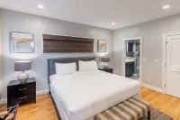 The Newport Lofts - 595 Thames Street - balcony