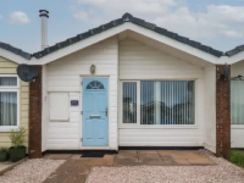 Sunny Breeze Hotels in Malborough