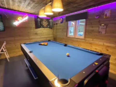 Royal Snug & Wee Snug Hotels in Aboyne