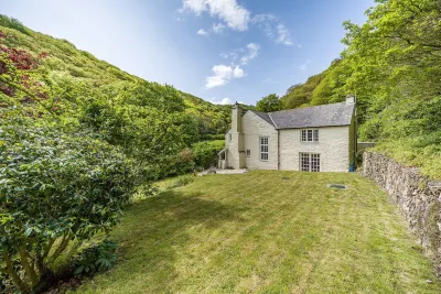 Trentishoe Coombe Hotels near National Trust - Heddon Valley