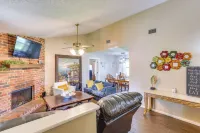 6 Mi to Ellen Trout Zoo: Family Home w/ Yard! Hotels in Lufkin
