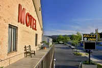 Relax Inn Front Royal Hotels in Warren County