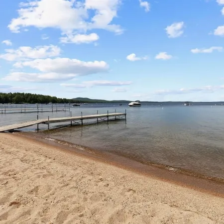 Maine Stay Lake House-Limit12 Home