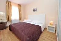 Lastura Aparthotel