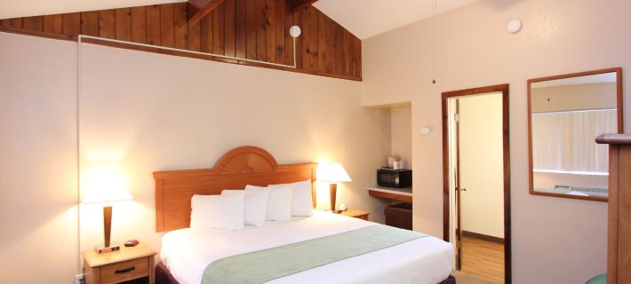 Oakhurst Lodge Hotels in Madera County