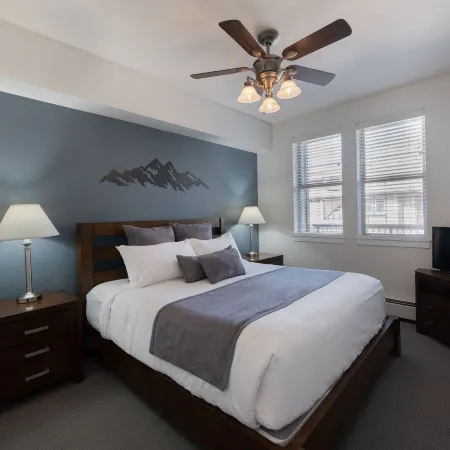 Condo with Ski Resort View Private Balcony - Fraser Crossing/Founders Pointe Premium-Rated 3619