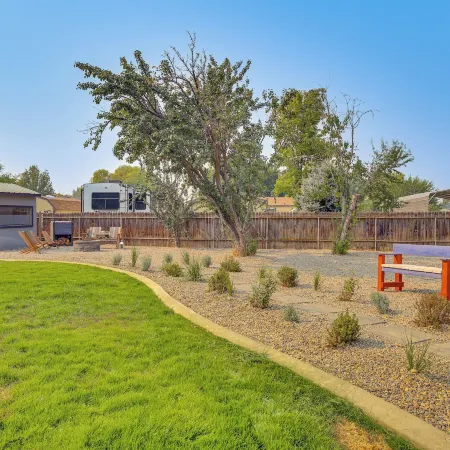 Modern Studio Near Lake Lowell: 6 Mi to Boat Ramp