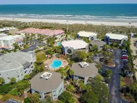 Hibiscus A103 [2/2] Free Activities Oceanfront Wifi 3 Pools Hotels in Butler Beach