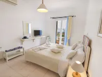 Faros Apartments Hotels in Milos