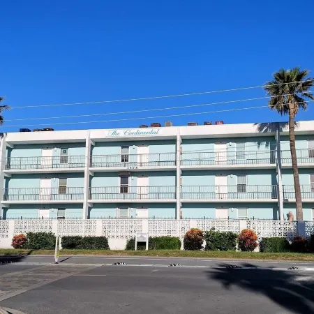 Continental 101 Minium 2 Bedroom Condo by RedAwning