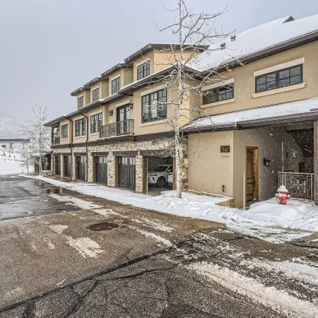 Strand Haus Ski In Ski Out At Canyons 2 Bedroom Condo