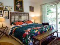 Noosa Valley Manor B&B Hotels in Doonan