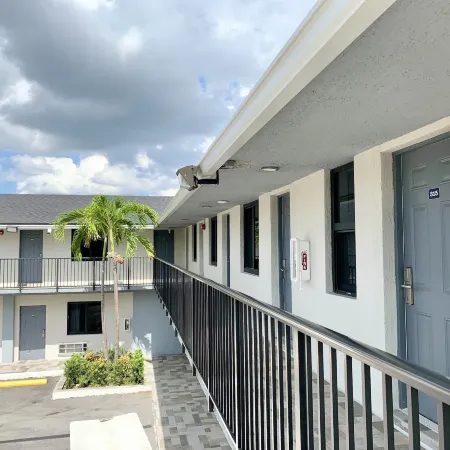 Hialeah Airport Motel