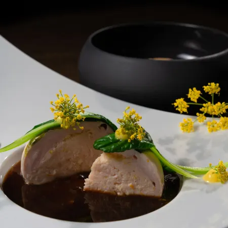 Demeures & Châteaux Auberge de la Tour - Hôtel & Restaurants - Marcolès Auvergne