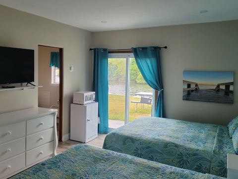 Riverside Motel and Marina Manistee