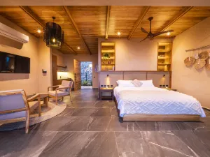 Laloon Luxury Suites - Adults Only