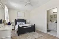Oasis by Seaport Stays - 3-Star