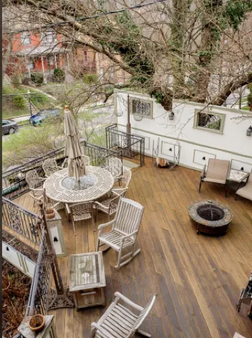 Gaslight Bed & Breakfast