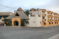 Hotel Palapa Palace Inn