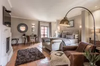 Artesana – Privately Owned Rosewood Residence Отели в г. 