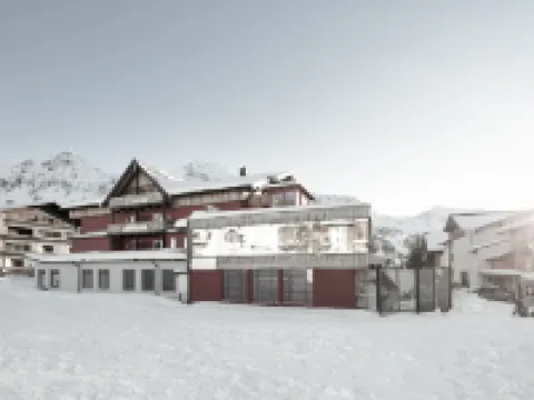 Hotel Rigele Royal Superior Hotels in Tweng