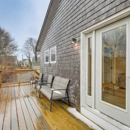 Newly Renovated Maine Retreat: Deck w/ Ocean View!