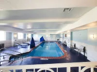 Holiday Inn Express & Suites ENID-HWY 412 by IHG - Swimmingpools