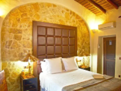 平託家 蒙薩拉什酒店