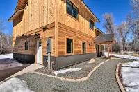 Riverfront Home w/ BBQ: 2 Mi to Downtown Gunnison! Hotels near Quartz Creek Trail Rides