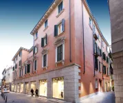 오페라 릴레이 드 샤름 베로나 호텔