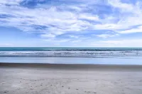 Ocean Sunrises! Beachfront Satellite Beach Condo