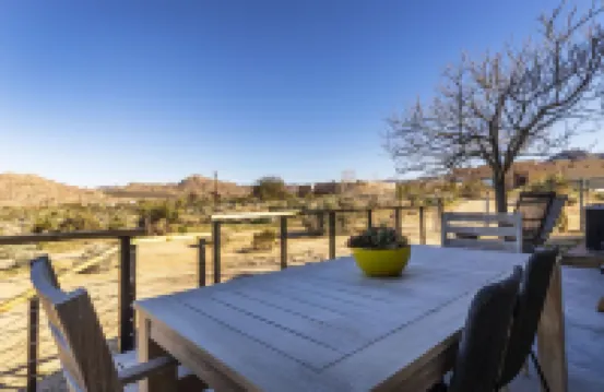 Twilight Terrace - Relax in Style 2 Bedroom Home by RedAwning