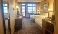 Canal Park Lodge