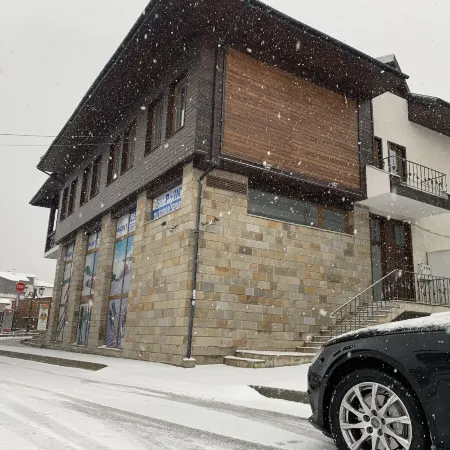 Granat Apartments