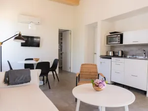 Anastasio Hotel & Beach Club