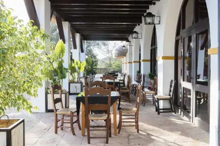 Hotel Tugasa Las Truchas Отели в г. Альгодоналес