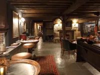 The Harcourt Arms Hoteles en Witney