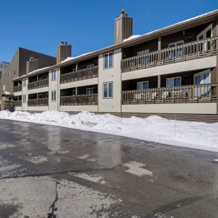 Walk to Copper Mountain Lifts Mtn-View Condo