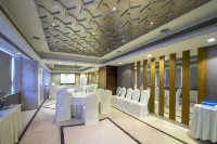 De Sovrani Hotels in Bidhannagar