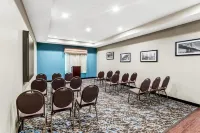 MainStay Suites Lufkin Hotels in Lufkin