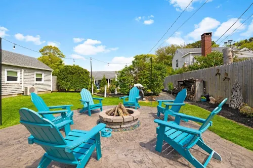 5-Min Walk to Beach, 2 Cottages, Fire Pit, Pet Friendly