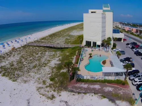 Holiday Inn Express Pensacola Beach